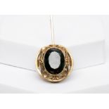 Anhänger, 14kt Gelbgold, ovaler Turmalin ca. 13.00 ct., ca. 13.5 g