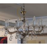 Kronleuchter, 20. Jh., Glas und Messing, 8-flammig, H. 40 cm, ø 70 cm