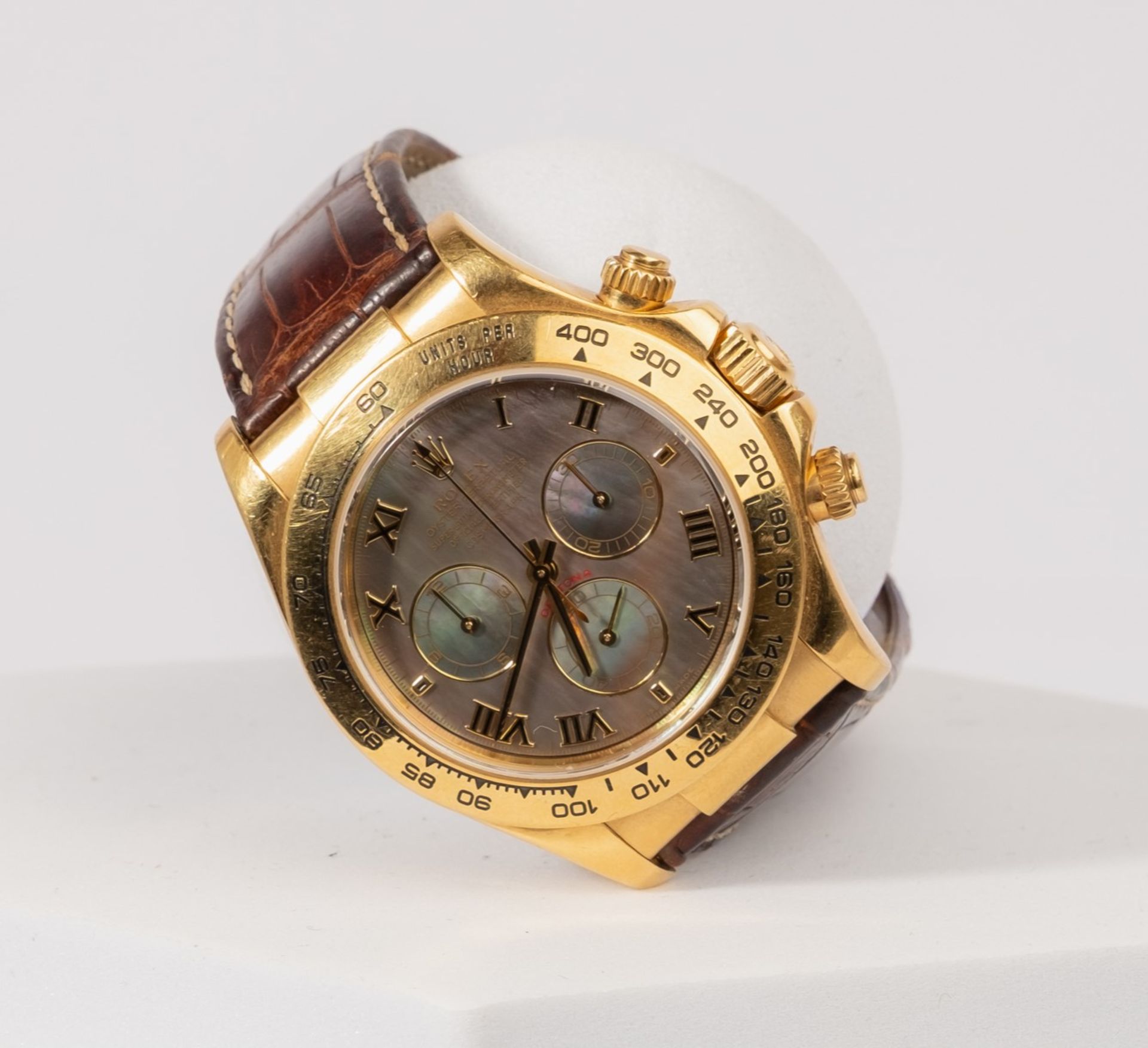 Rolex Cosmograph Daytona "Mother of Pearl Dial", Ref. 116518, Gehäuse und org. Faltschließe in 18kt