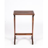 Beistelltisch von Emile Gallé (1846 - 1904), Jugendstil, Nancy, um 1900, rechteckige Platte bildlic