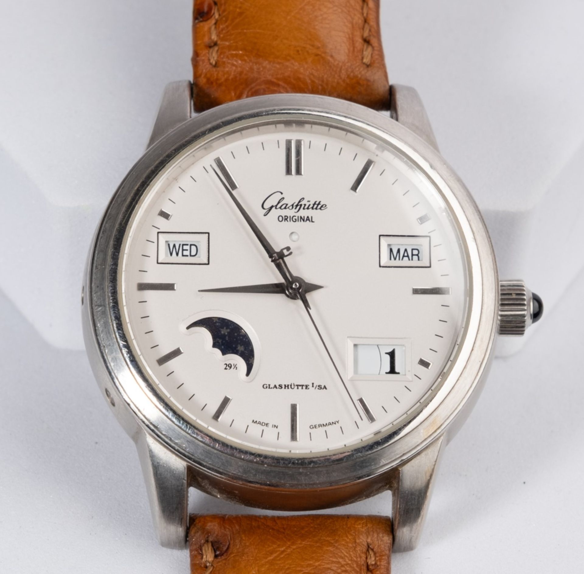 Glashütte Original Senator Ewiger Kalender, Ref. 39-50-04-03-04, limitierte Edition No. 29/50, rund - Bild 2 aus 3