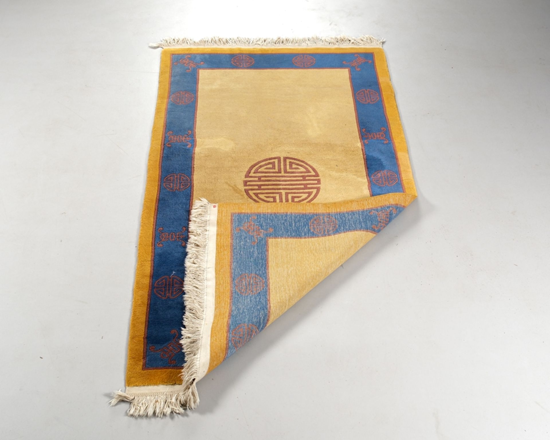 China, ca. 2.10 x 1.20 m - Bild 2 aus 2