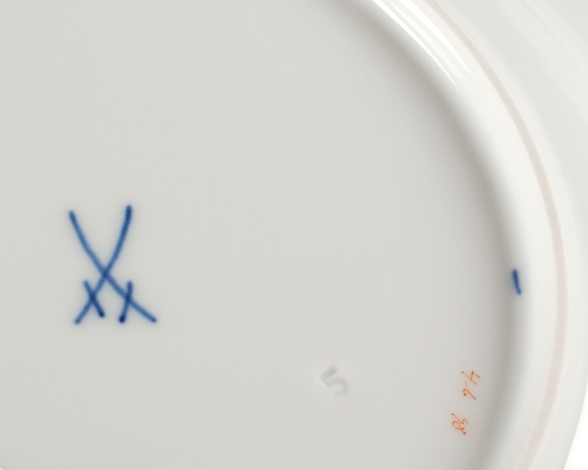 Kaffeeservice, 46-tlg., Meissen, Schwertermarke, 1. Wahl, Blumen und Insekten, bunt, Goldrand: Kaff - Bild 2 aus 2