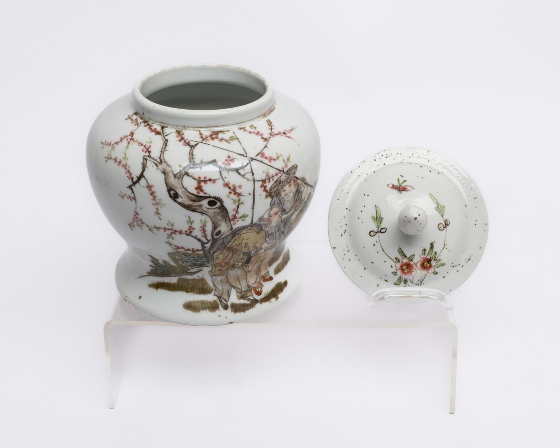 4 Deckeltöpfe, China, um 1920, frühe Republikzeit, Porzellan, famille rose, Balusterform, verschied - Bild 2 aus 5