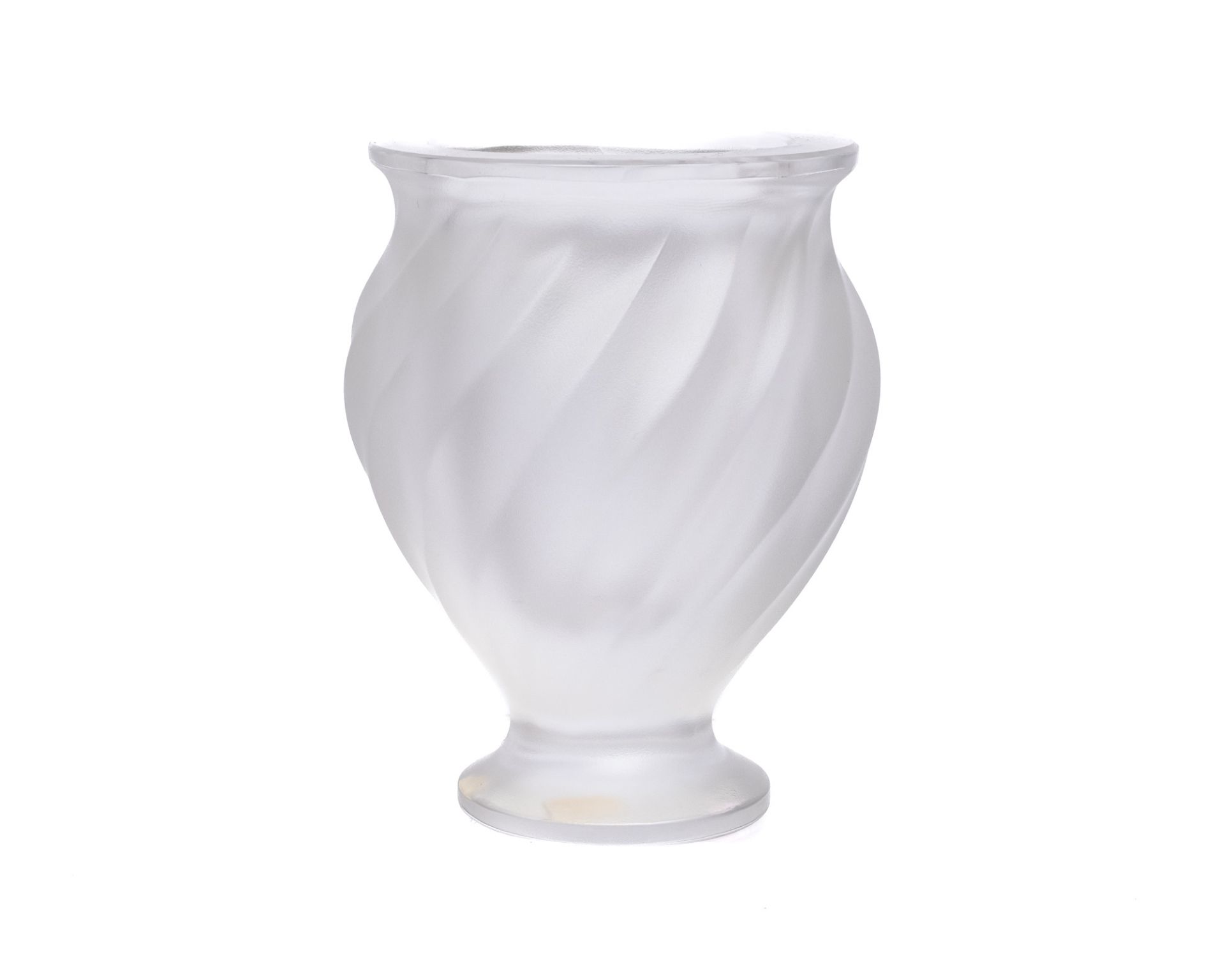 Deckeldose "Daphne", Vase "Fliegende Schwalben", Glasfigur "Faun mit weiblichem Akt", Lalique, farb - Bild 9 aus 14