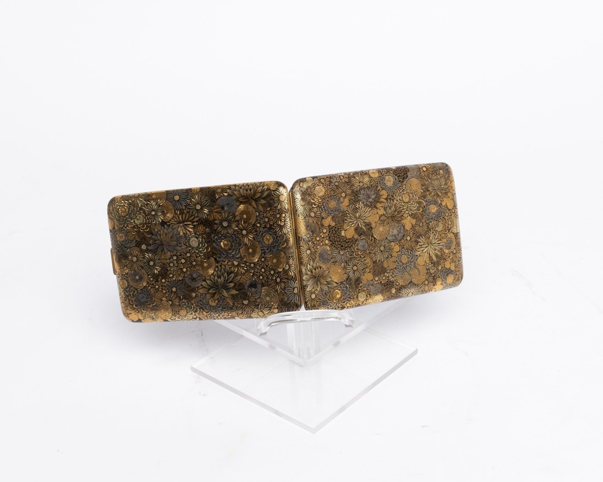 Zigarettenetui, Japan, 20. Jh., im Komai-Stil, 24kt Goldauflage, Blütendekor, rechteckige, flache F - Bild 4 aus 4