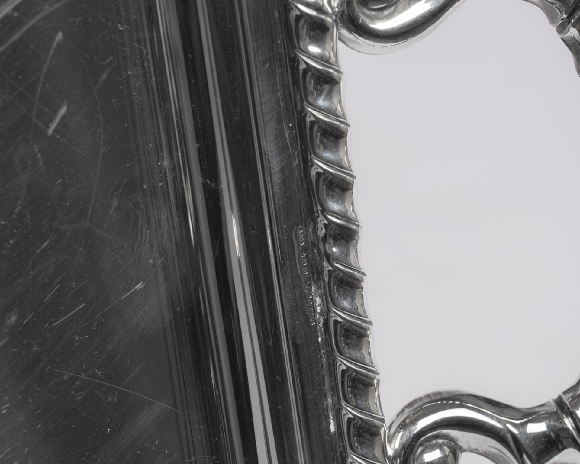 Tablett, Silber 800, Italien, Greggio, rechteckig, glatter Spiegel, Rand und beide Handhaben mit Ko - Bild 3 aus 3