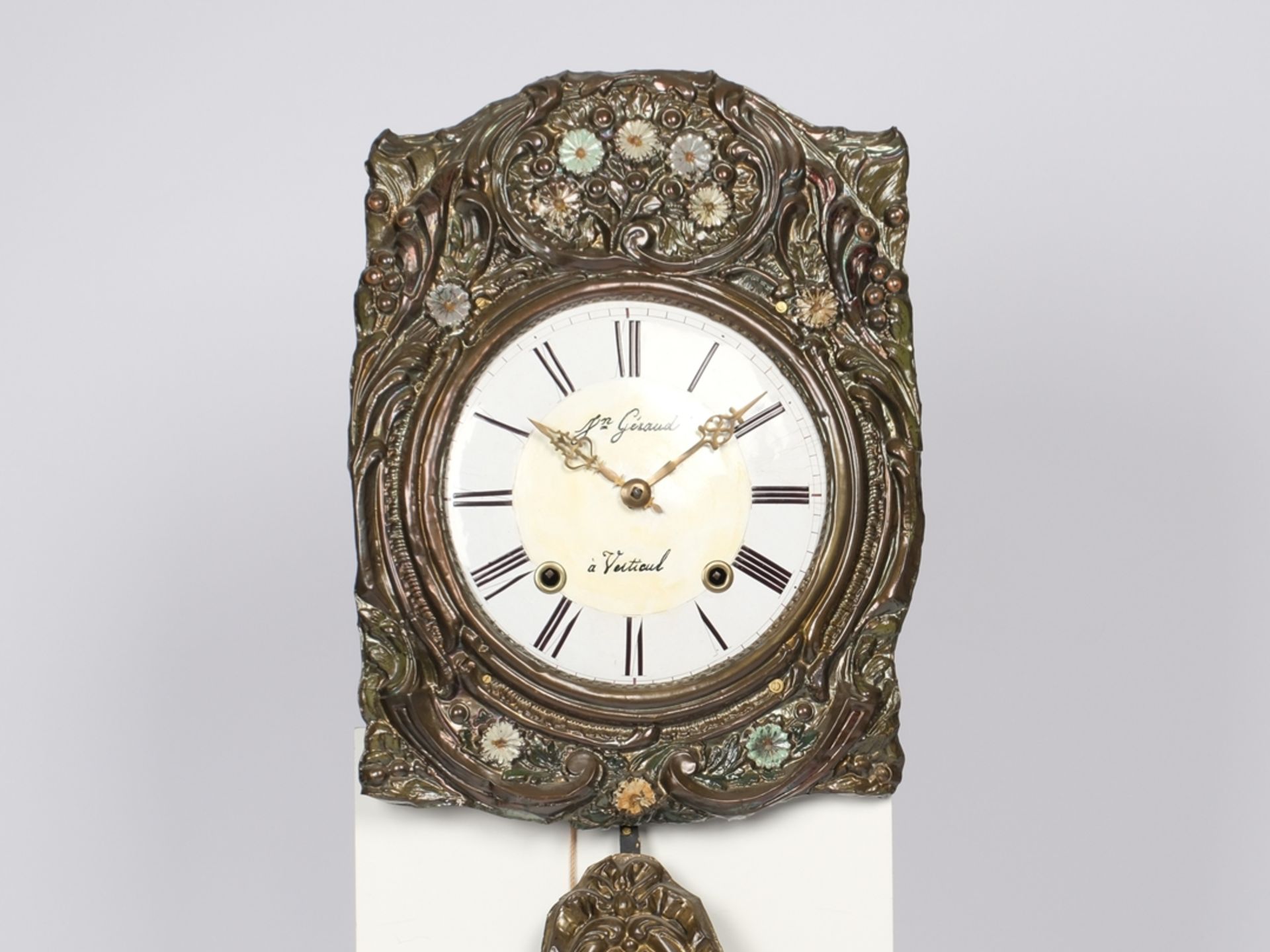Comtoise, Frankreich, 19. Jh., sign. "Gérand á Veiticul", Prunkpendel, Schlag auf Glocke, zwei Gewi - Bild 2 aus 2