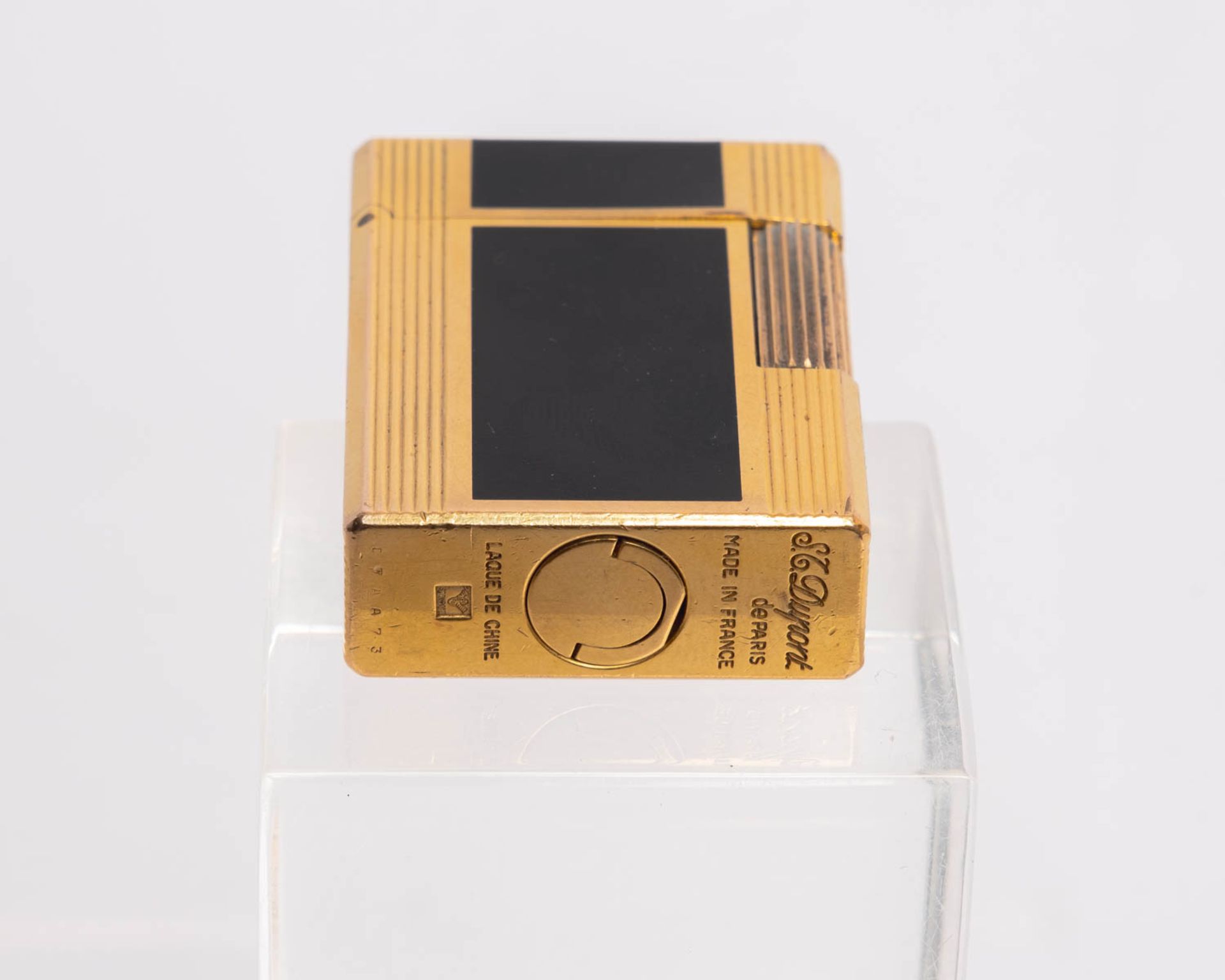 S T Dupont, Feuerzeug, Paris, Modell Initial Diagonal, vergoldet, Laque de Chine, num. "CTAA73", Ge - Bild 3 aus 3