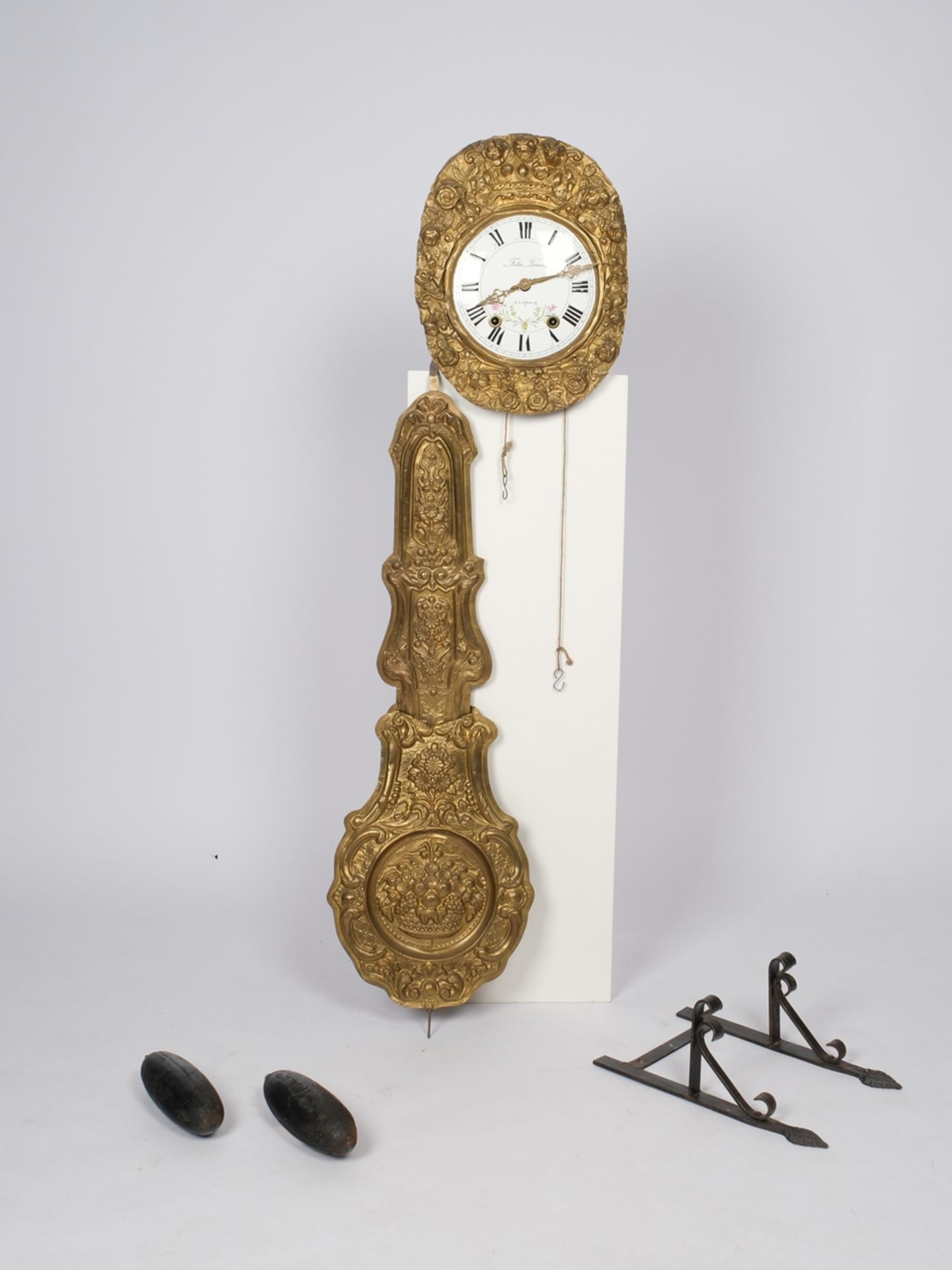 Comtoise, Frankreich, 19. Jh., sign. "Felix Veran á Loheac", Schlag auf Glocke, Prunkpendel, zwei G