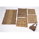 Konvolut, 6-tlg., 5 Raffia-Matten und Damenhandtasche, Kongo, Afrika, verschieden, bei Bakuba und B
