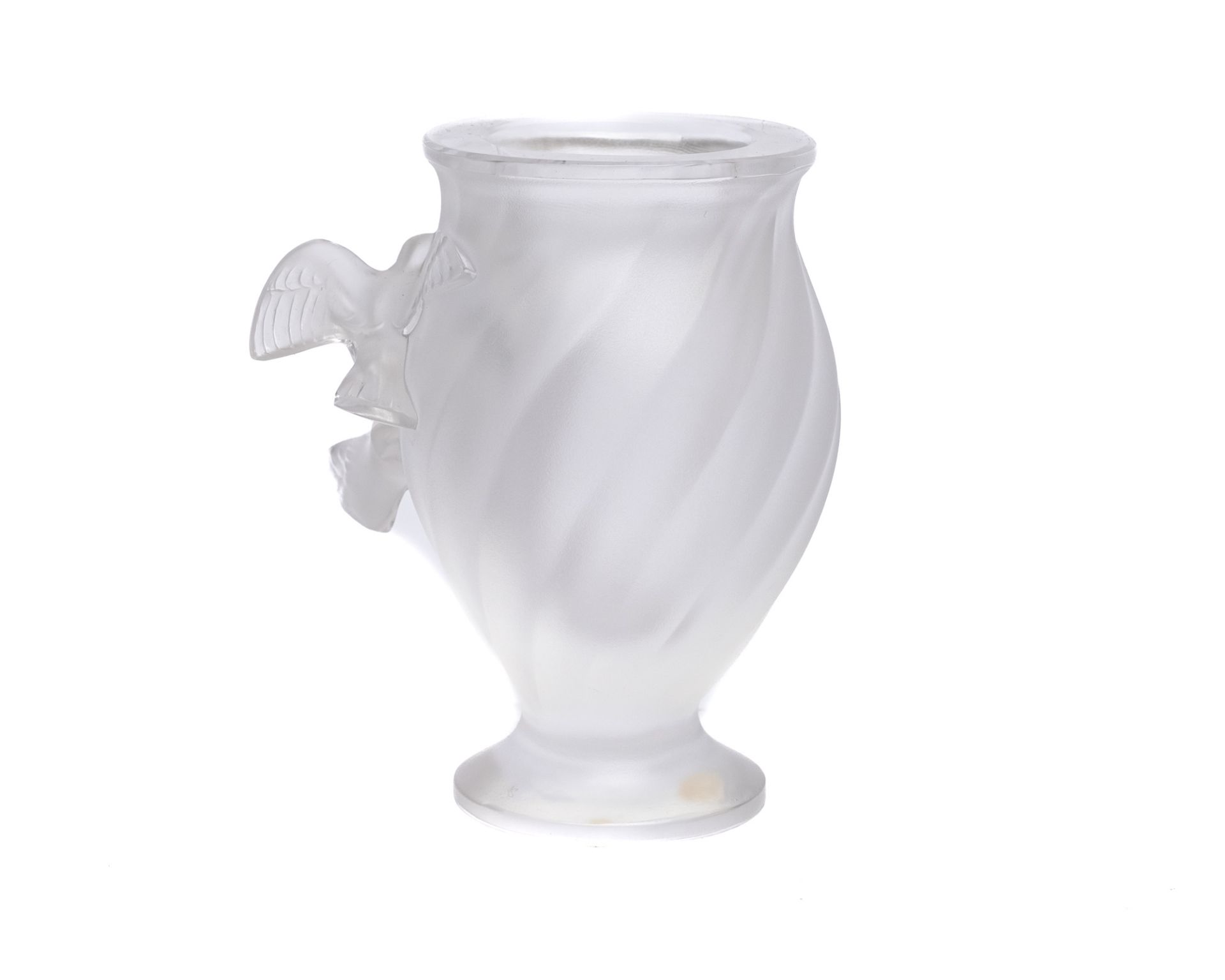Deckeldose "Daphne", Vase "Fliegende Schwalben", Glasfigur "Faun mit weiblichem Akt", Lalique, farb - Bild 8 aus 14