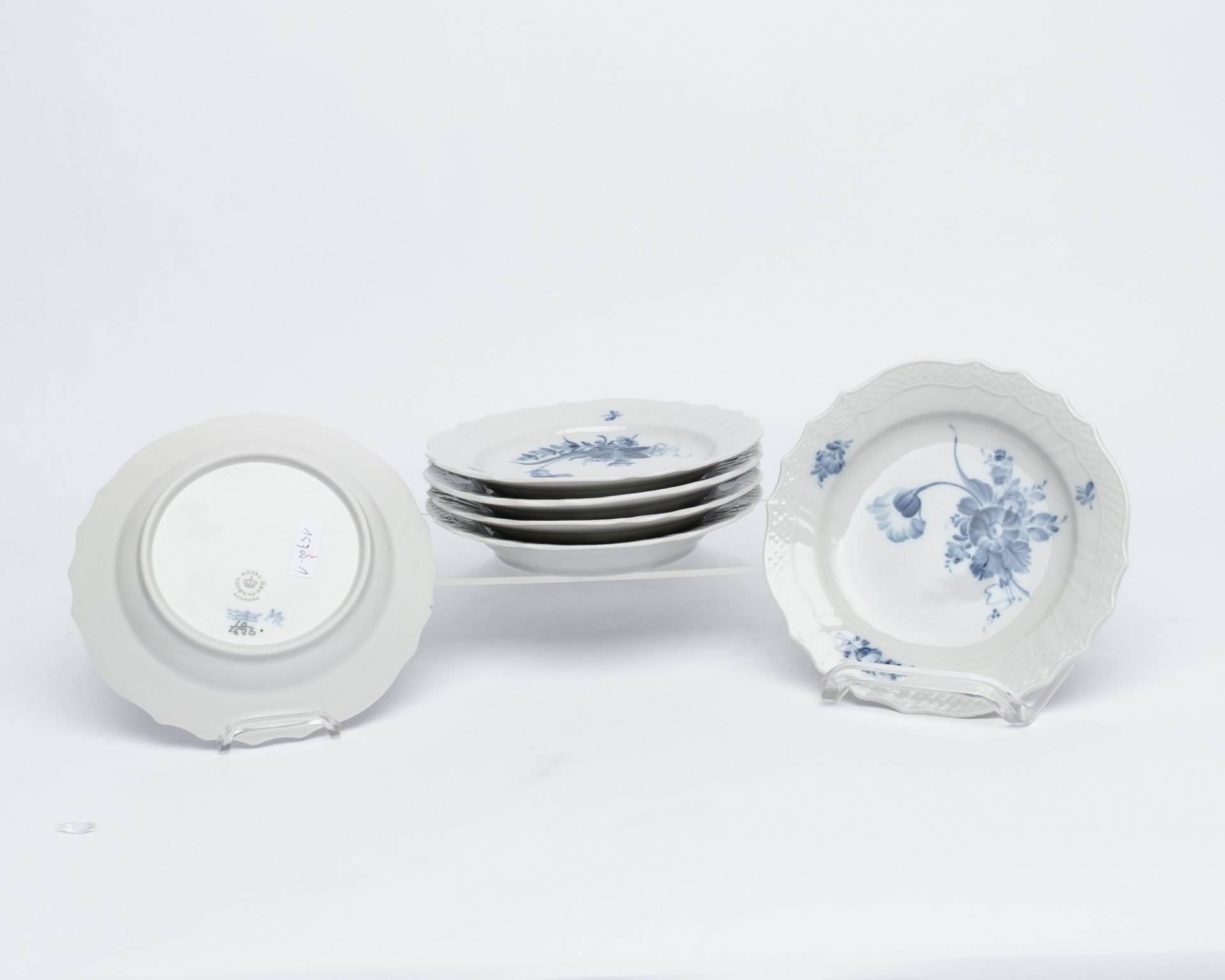 Kaffee- und Teeservice, 60-tlg., Royal Kopenhagen, blaue Blume: Kaffeekanne, Sahnegießer, 12 Kaffee - Bild 2 aus 16