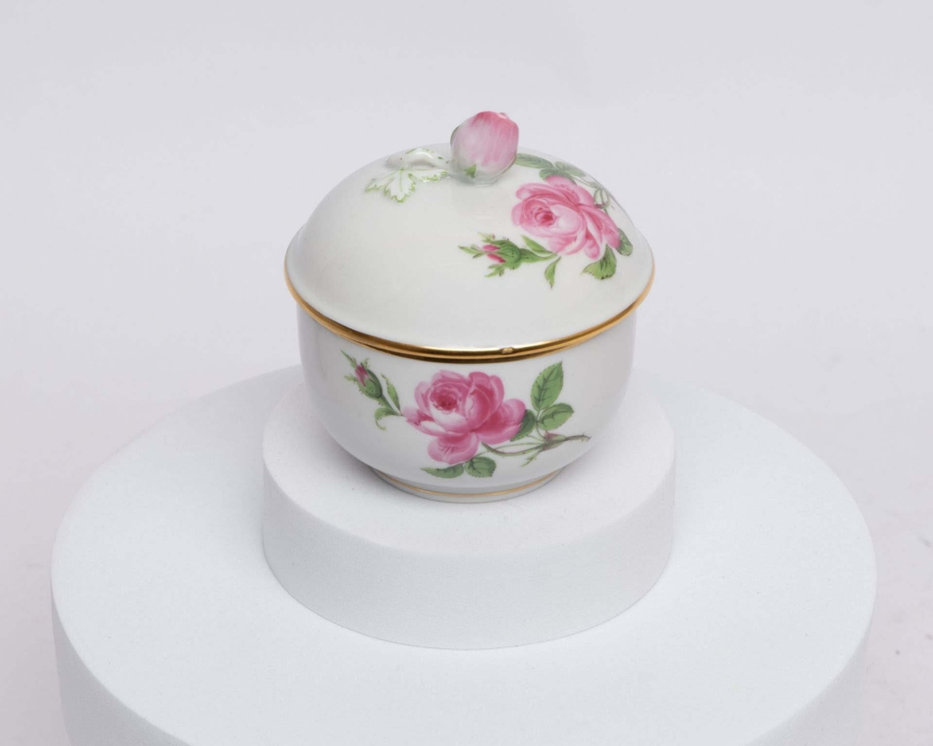 Mokkaservice, 25-tlg., Meissen, Schwertermarke, 2. Wahl, rote Rose, Goldrand: Mokkakanne (Deckelkno - Bild 12 aus 24