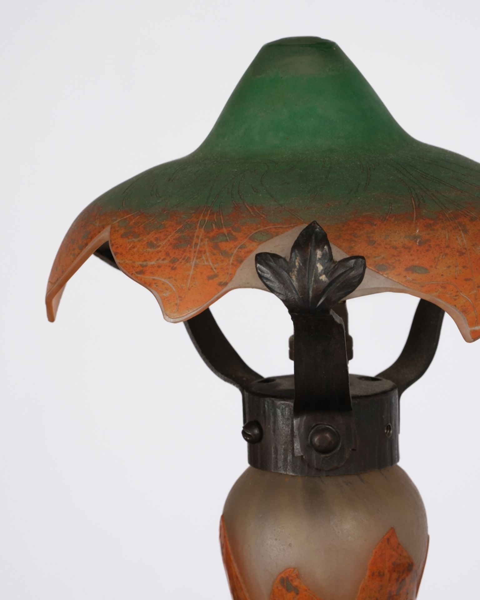 Tischlampe, "Feuilles d'oseille", Verreries Schneider, Epinay-sur-Seine, 1918-1922, Glas, grüner un - Bild 3 aus 4