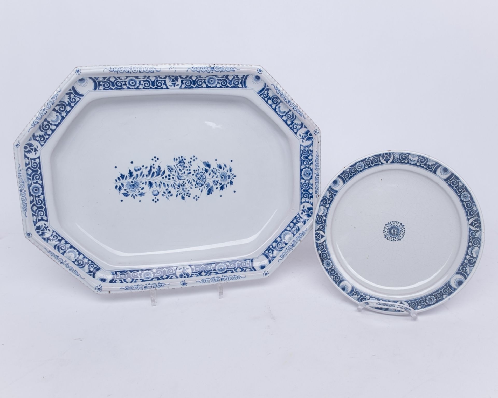 Vorlegeplatte, Teller, Straßburg, um 1721-1754, Charles François, Paul oder Balthazar Hannong, Faye