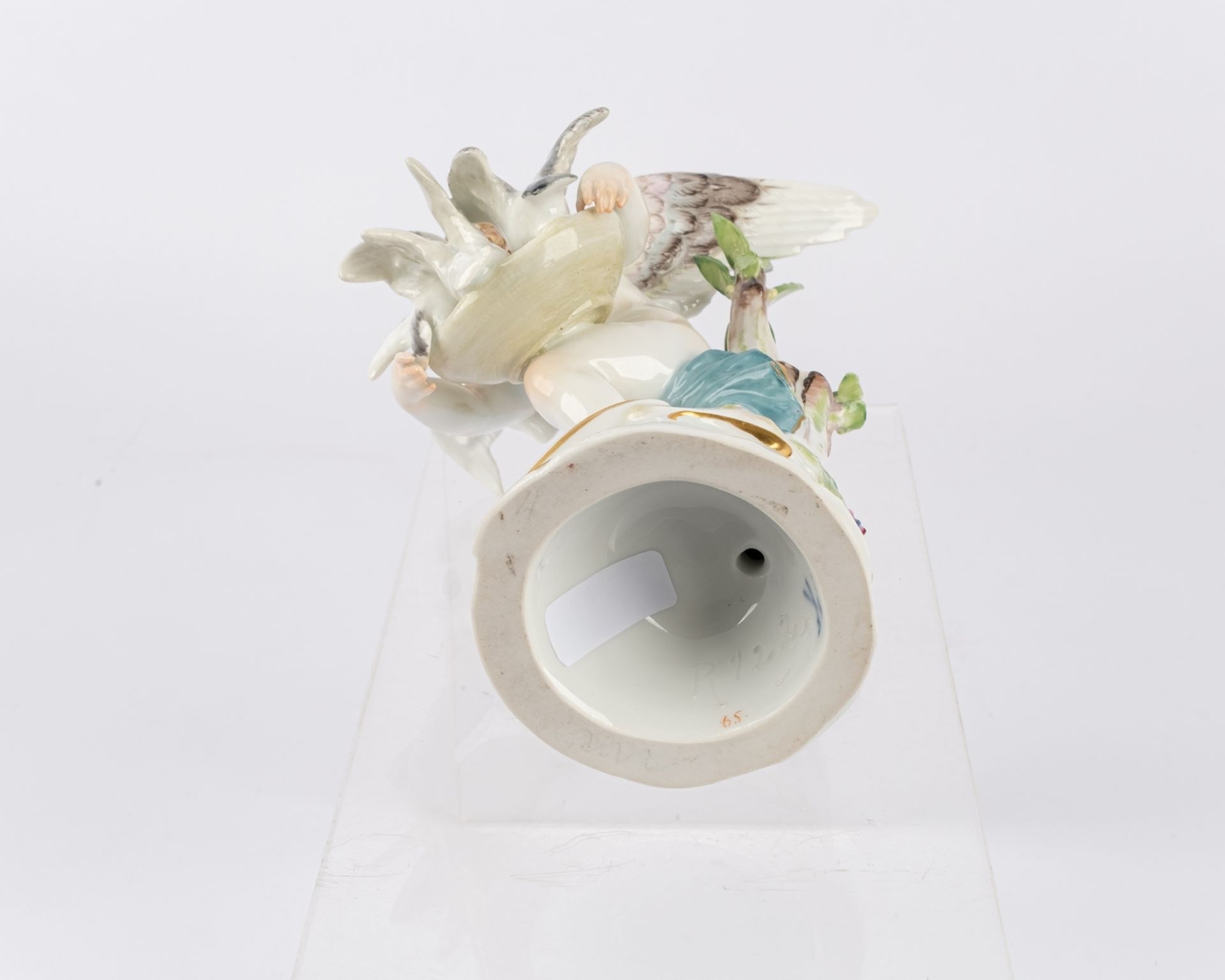 Porzellanfigur, "Amor, Tauben fütternd", Meissen, Schwertermarke, 1898-1924, 1. Wahl, Modellnummer  - Bild 5 aus 5