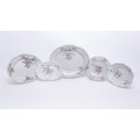 4 Vorlegeplatten, Durchbruchplatte, Straßburg, nach 1748 bzw. 1762, Paul Hannong bzw. Joseph Hannon