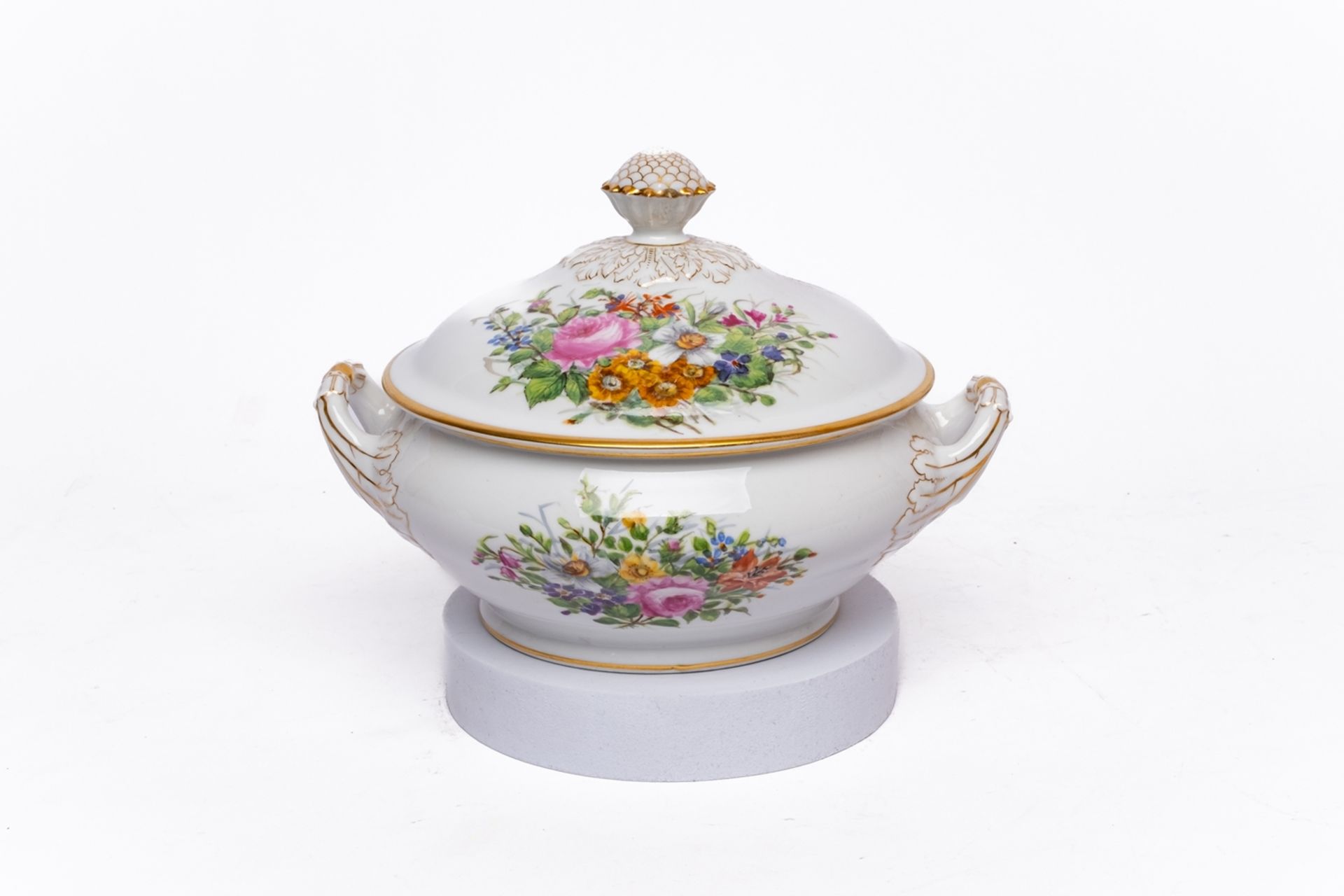 Serviceteile, 15-tlg., Bing & Gröndahl, bunte Blumen, Goldrand: 5 Suppenteller, 6 Speiseteller, Dec - Bild 12 aus 14