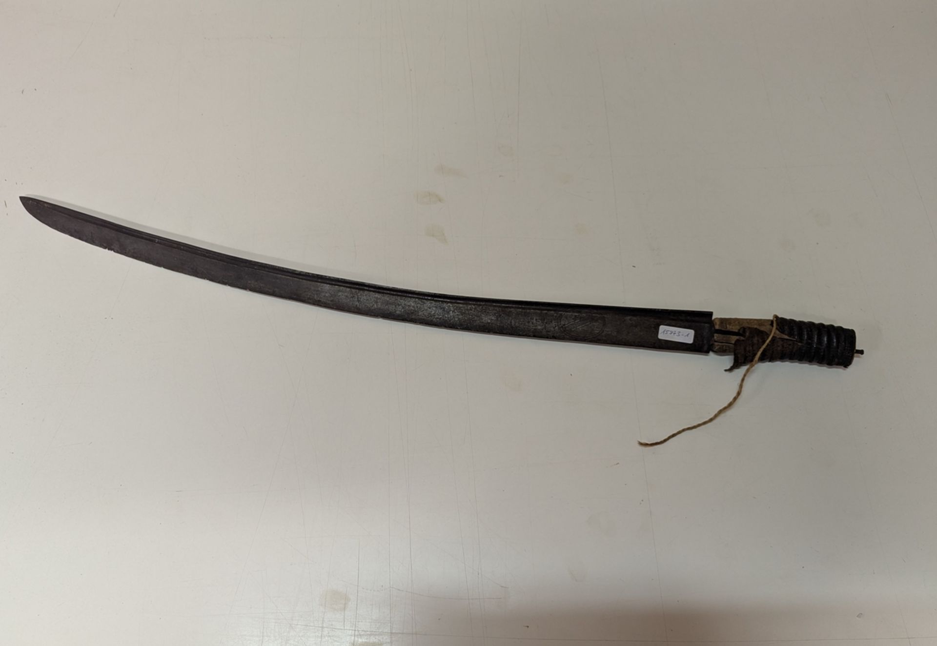 Säbel, wohl preußischer Infanteriesäbel M 1715, gebogene und beidseitige gekehlte Rückenklinge, gek