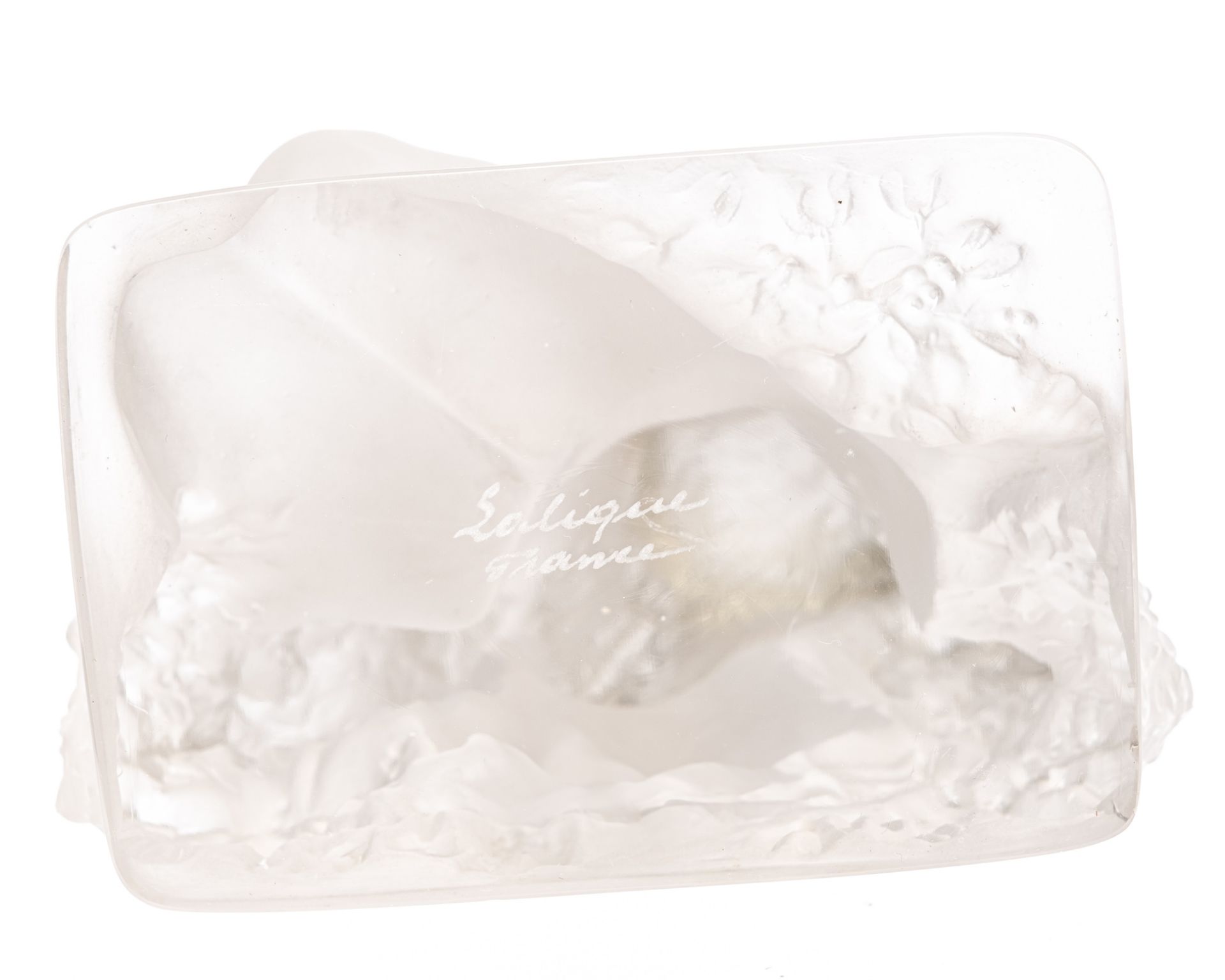 Glasfigur, "Hiver surtot quatre saisons", Lalique, farbloses Glas, teils mattiert, frierender weibl - Bild 6 aus 6