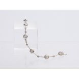 Armband, 18kt Weißgold, 54 Brillanten, ca. 13.22 g, ca. 18 cm lang