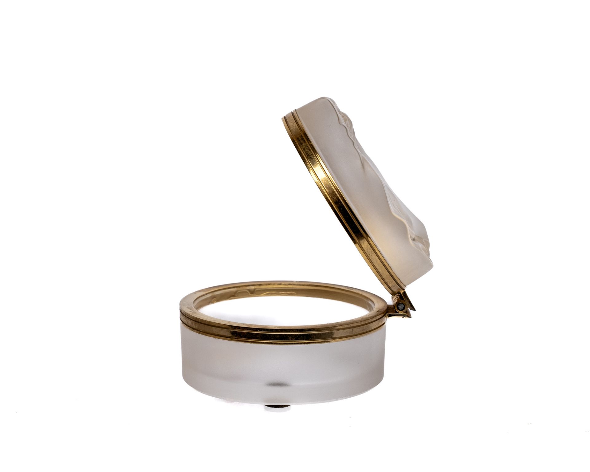 Deckeldose "Daphne", Vase "Fliegende Schwalben", Glasfigur "Faun mit weiblichem Akt", Lalique, farb - Bild 11 aus 14