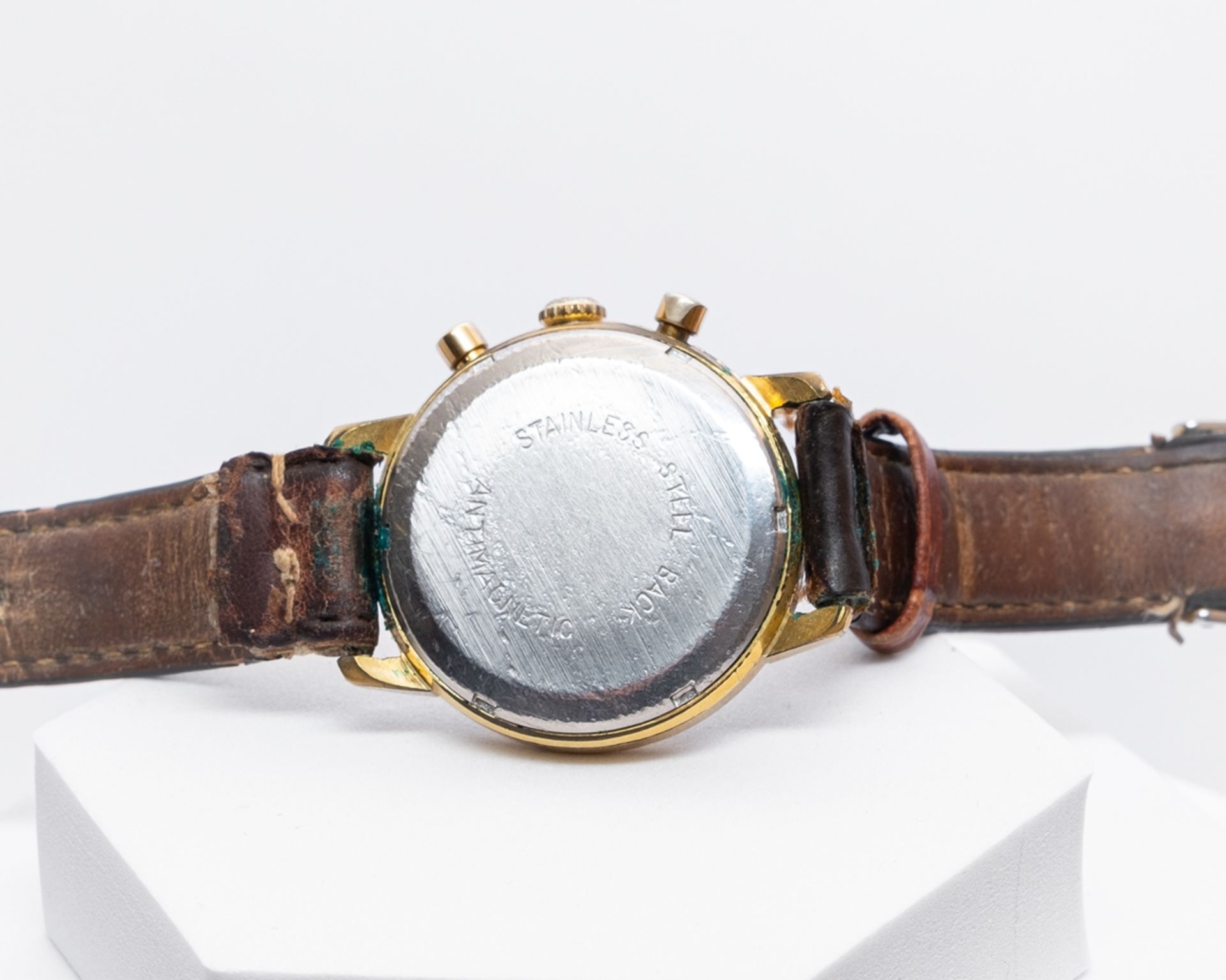 La Leuba Vintage Chronograph, Schweiz, um 1950, vergoldetes Gehäuse, schwarzes Zifferblatt mit gold - Bild 2 aus 5