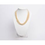 Perlenkette, 5 Stränge, Perlen ø 3.5 mm, Verschluss 18kt Gelbgold, Schöffel, ca. 41 cm lang