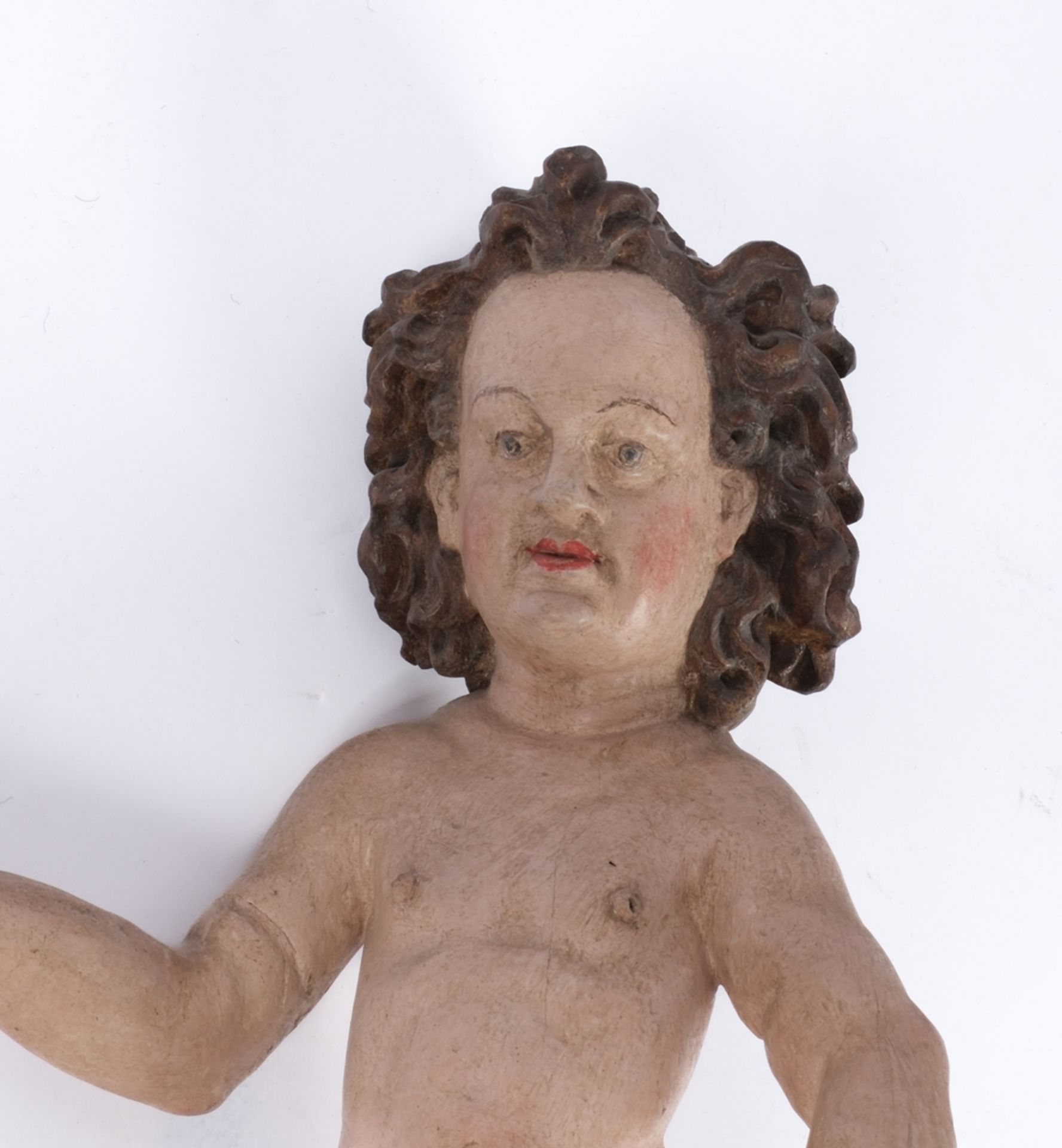 "Paar Putten", süddeutsch um 1700, Holz, farbig gefasst, 43 cm hoch, diverse Risse und fehlende Flü - Bild 3 aus 5