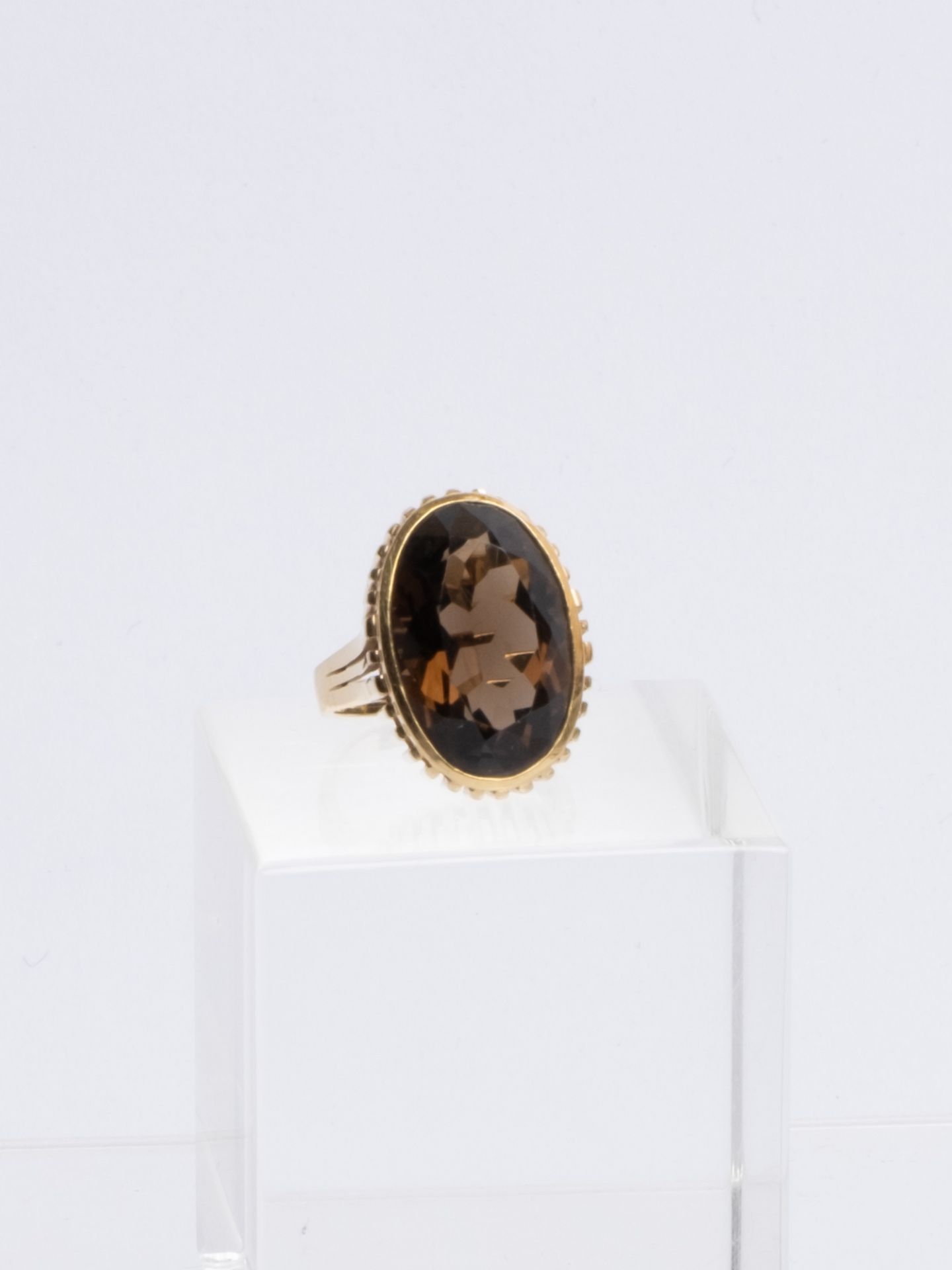 Ring, 14kt Gelbgold, Rauchquarz, oval, facettiert geschliffen, ca. 11.5 g, RM 56