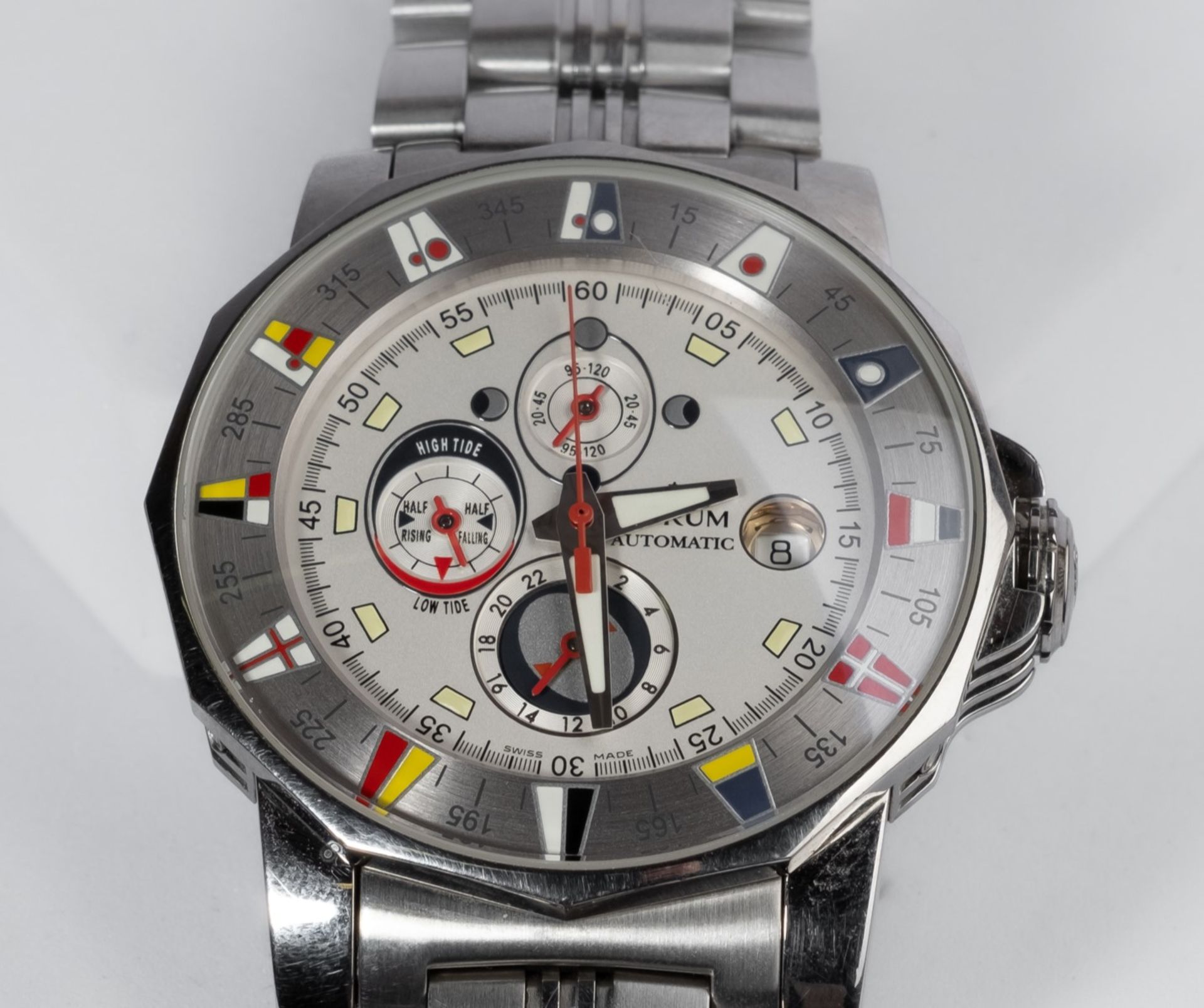 Corum Admiral's Cup "Tide", Ref. 977.630.20, Automatik, Gehäuse und Gliederarmband in Stahl, weißes - Bild 2 aus 3