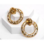 Paar Vintage Chanel-Creolen, Ohrclipse, mit Schatulle