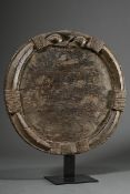 Yoruba Ifa Orakelbrett, Nigeria, Holz mit Ritzornamentik und hervorgehobenen Augen (Gott Eschu), Ø