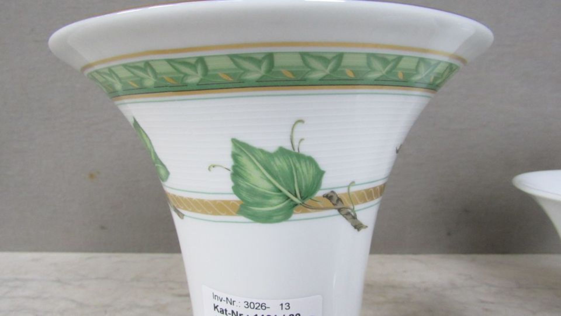 Drei Porzellanvasen Fürstenberg von - Bild 4 aus 8