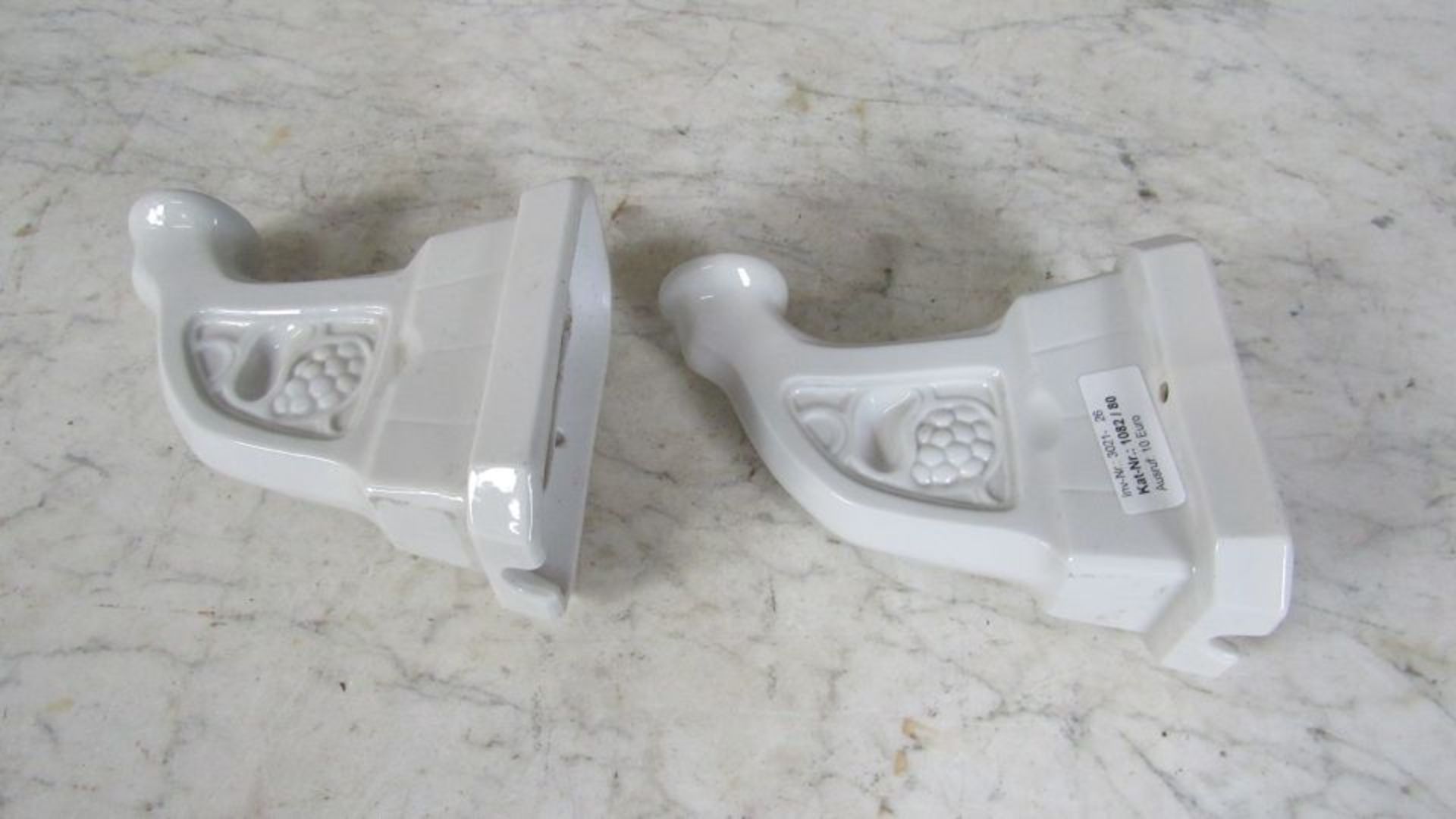 Zwei Porzellan Wandleuchten Jugendstil - Bild 3 aus 5