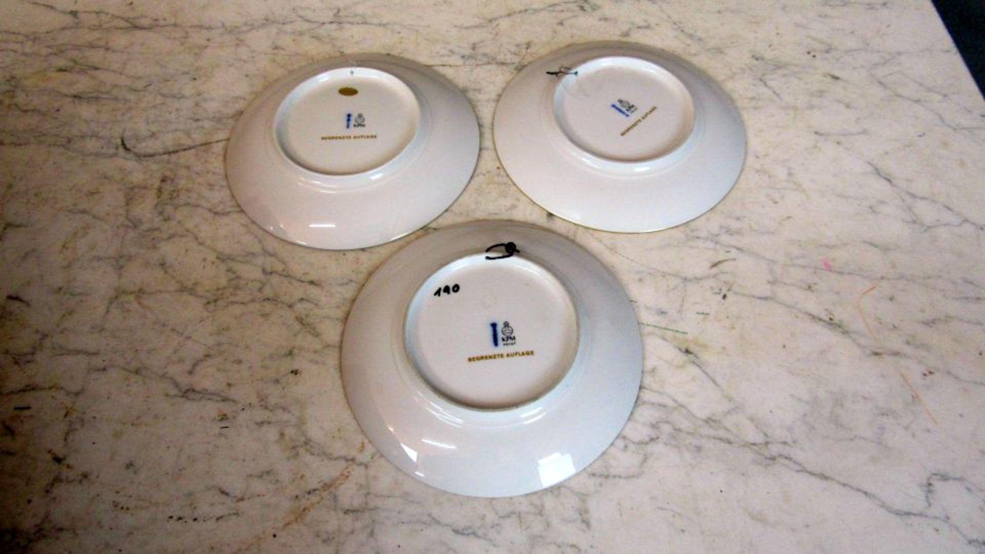 Drei Weihnachtsteller KPM - Bild 7 aus 8