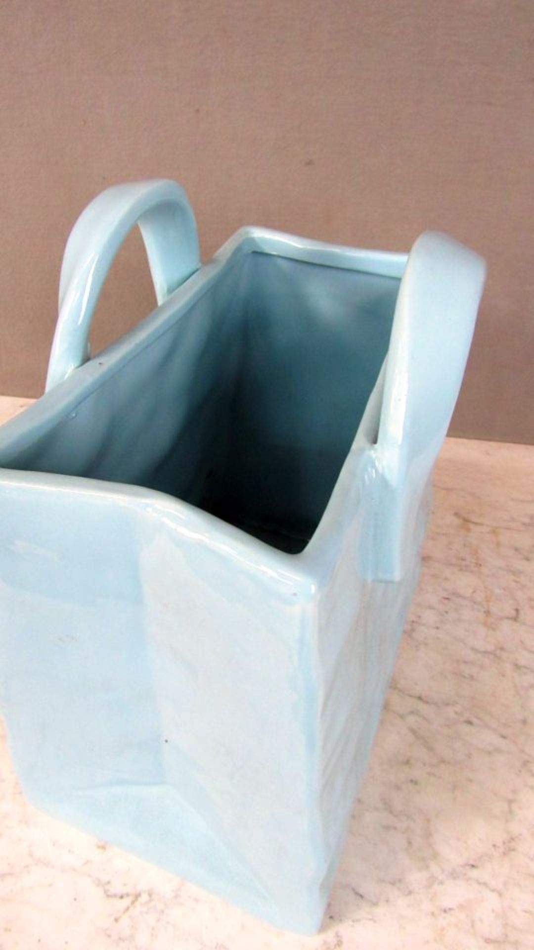 Große Vase Schale in Form einer Tasche - Bild 4 aus 5