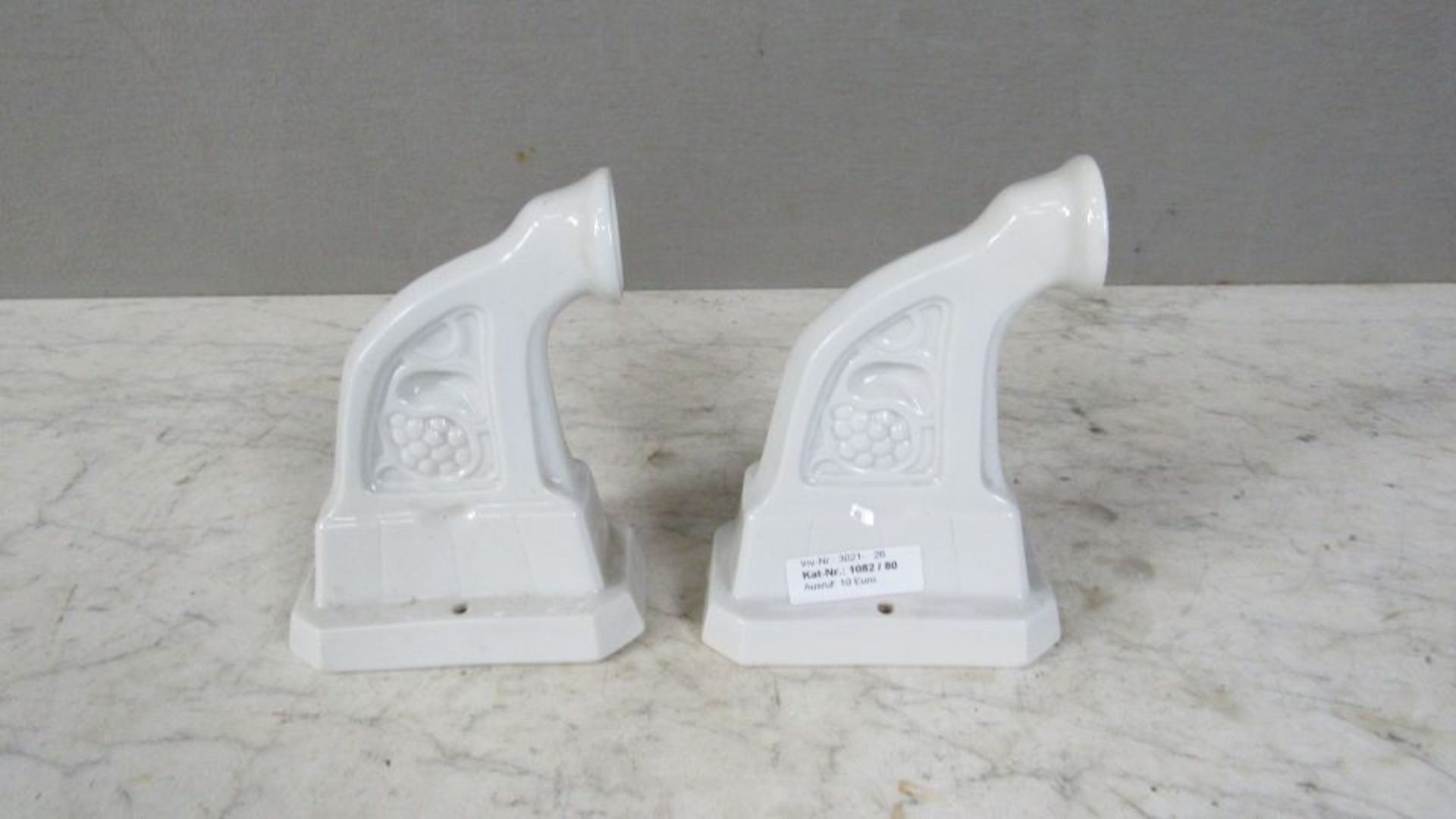 Zwei Porzellan Wandleuchten Jugendstil