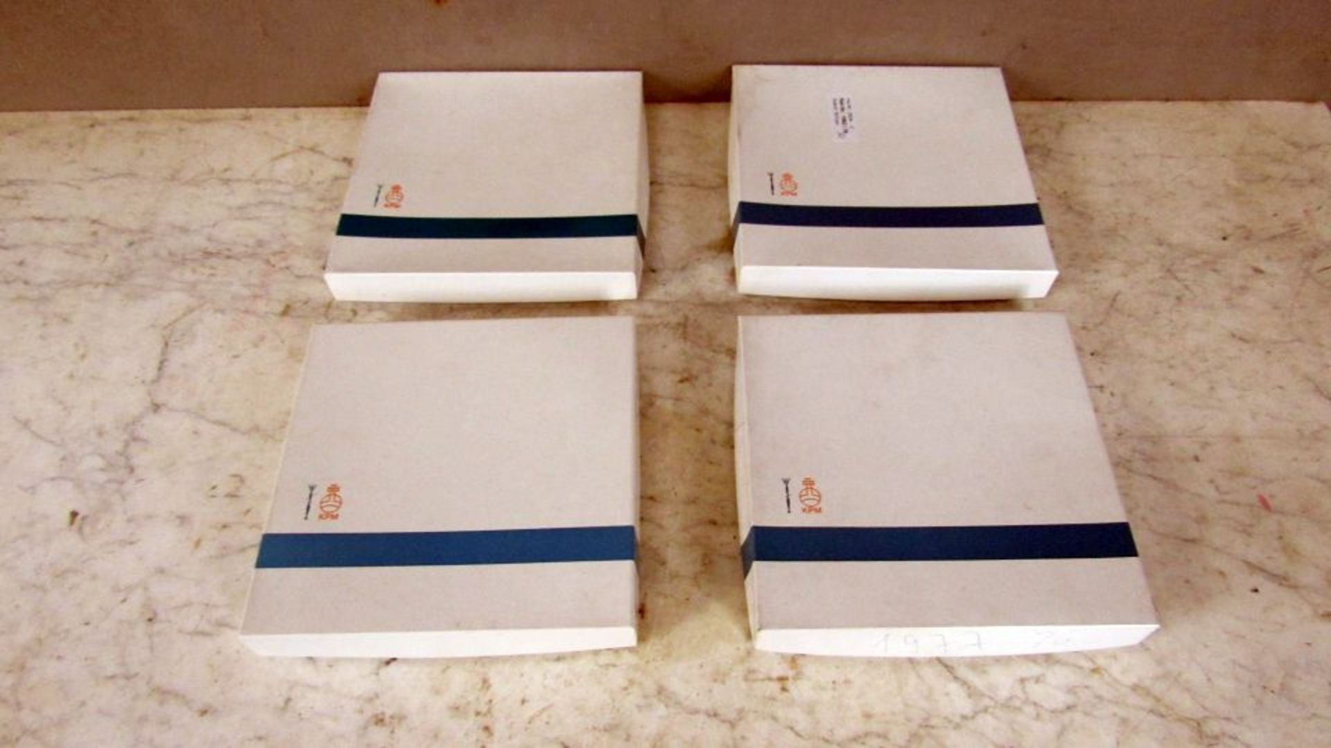 4 Teller KPM Berlin Zeptermarke in