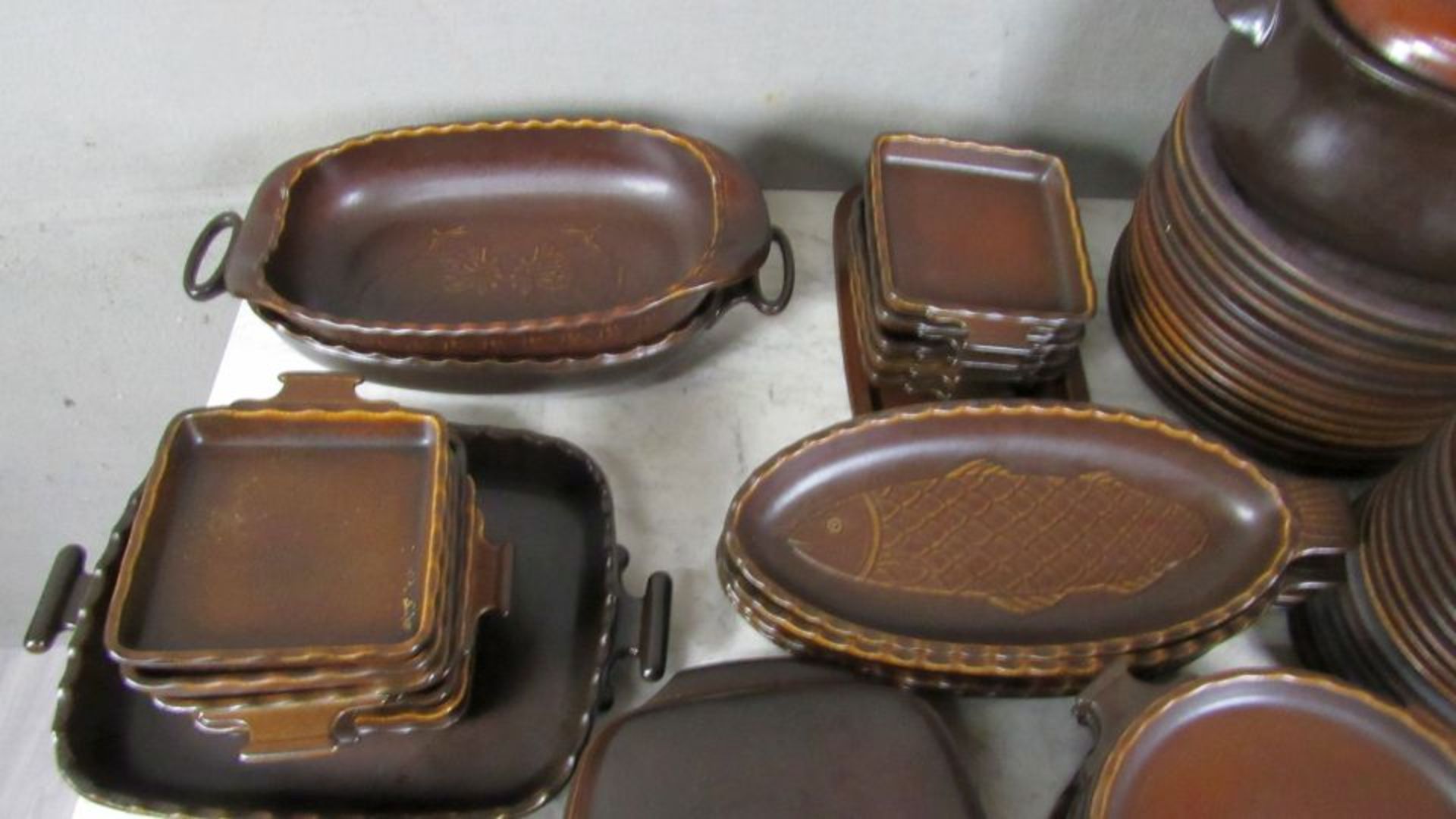 Umfangreiches Service Kartengeschirr - Bild 4 aus 9