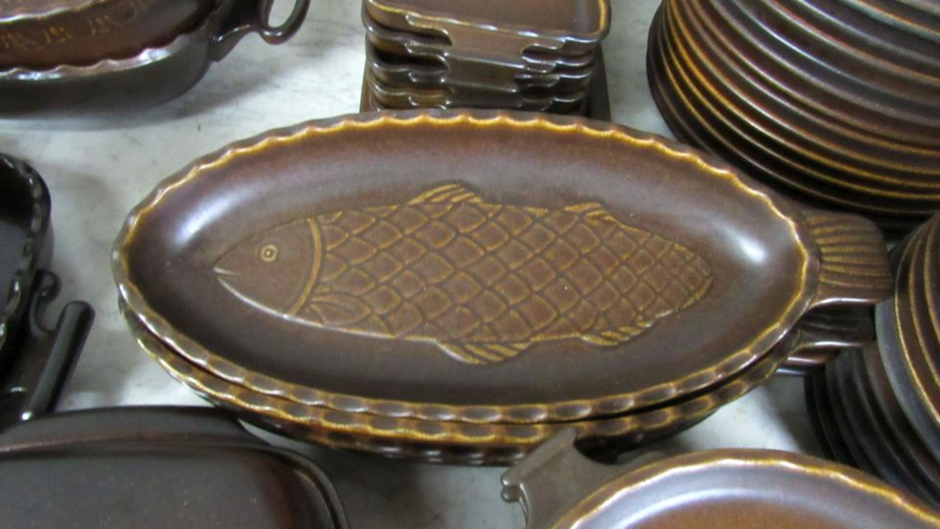 Umfangreiches Service Kartengeschirr - Bild 7 aus 9