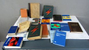 Interessantes Konvolut Bücher