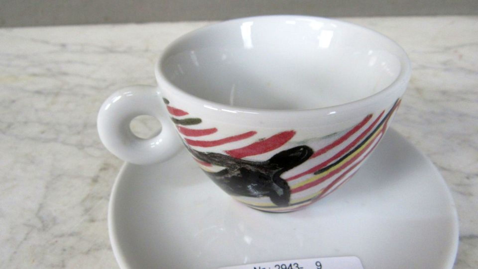 Aus Sammlungsauflösung Tassen Illy - Bild 2 aus 6