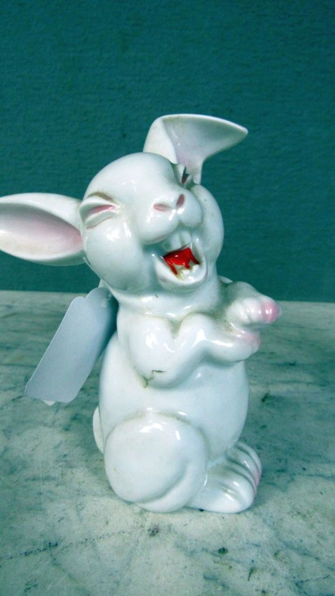 2 Porzellanfiguren lachende Hasen - Bild 3 aus 6