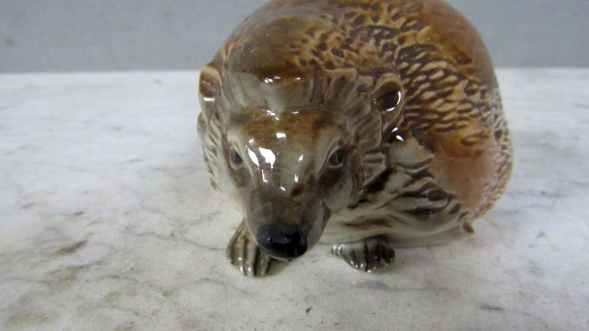 Goebel Porzellanfigur Igel 12cm - Bild 2 aus 6