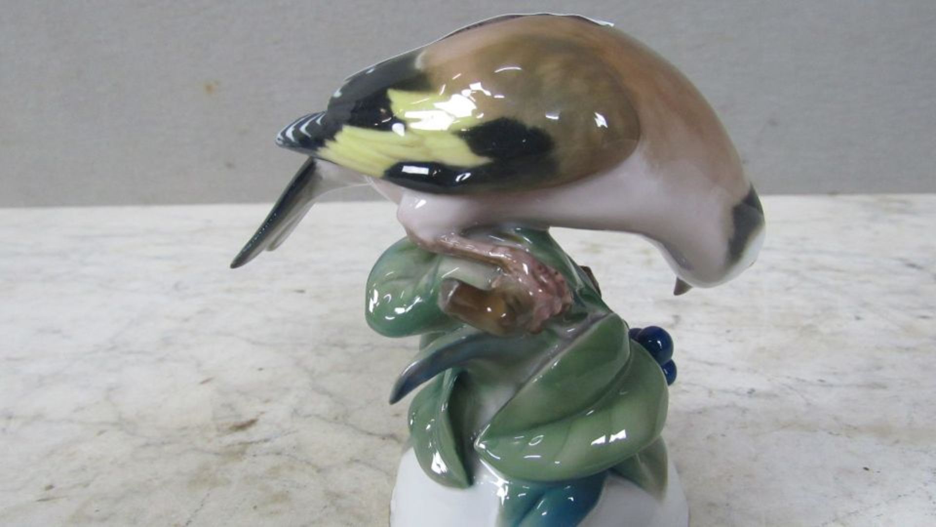 Porzellanfigur Vogel hersteller - Bild 4 aus 7