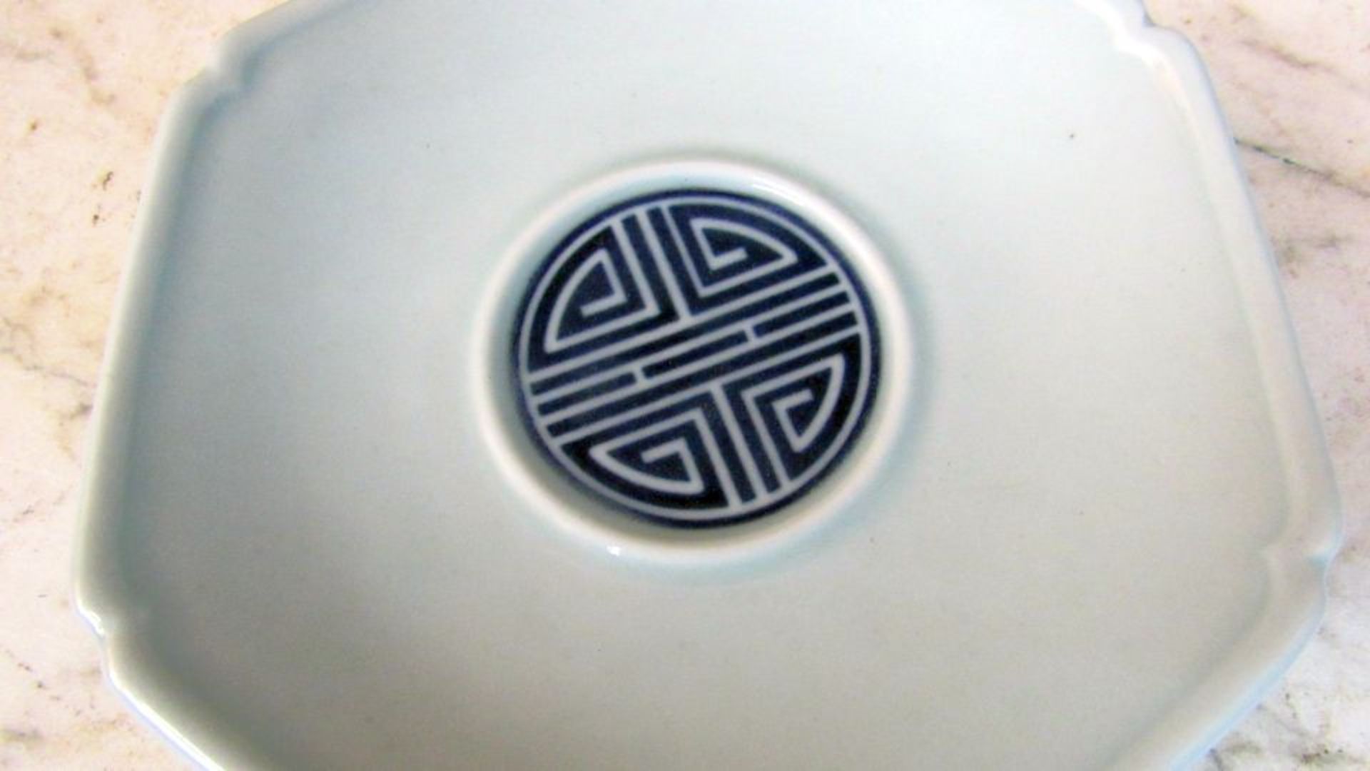 Service asiatsich in - Bild 3 aus 7