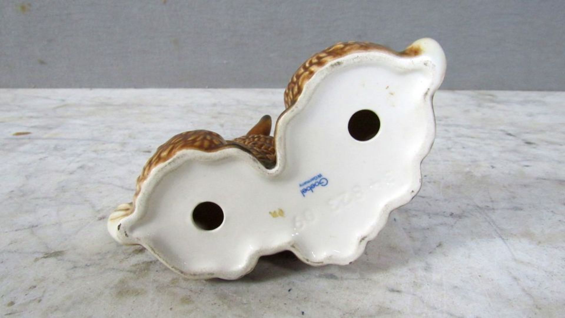 Goebel Porzellanfigur Hasen 10cm - Bild 6 aus 7