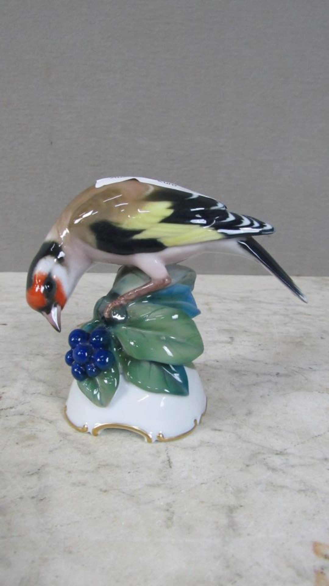 Porzellanfigur Vogel hersteller